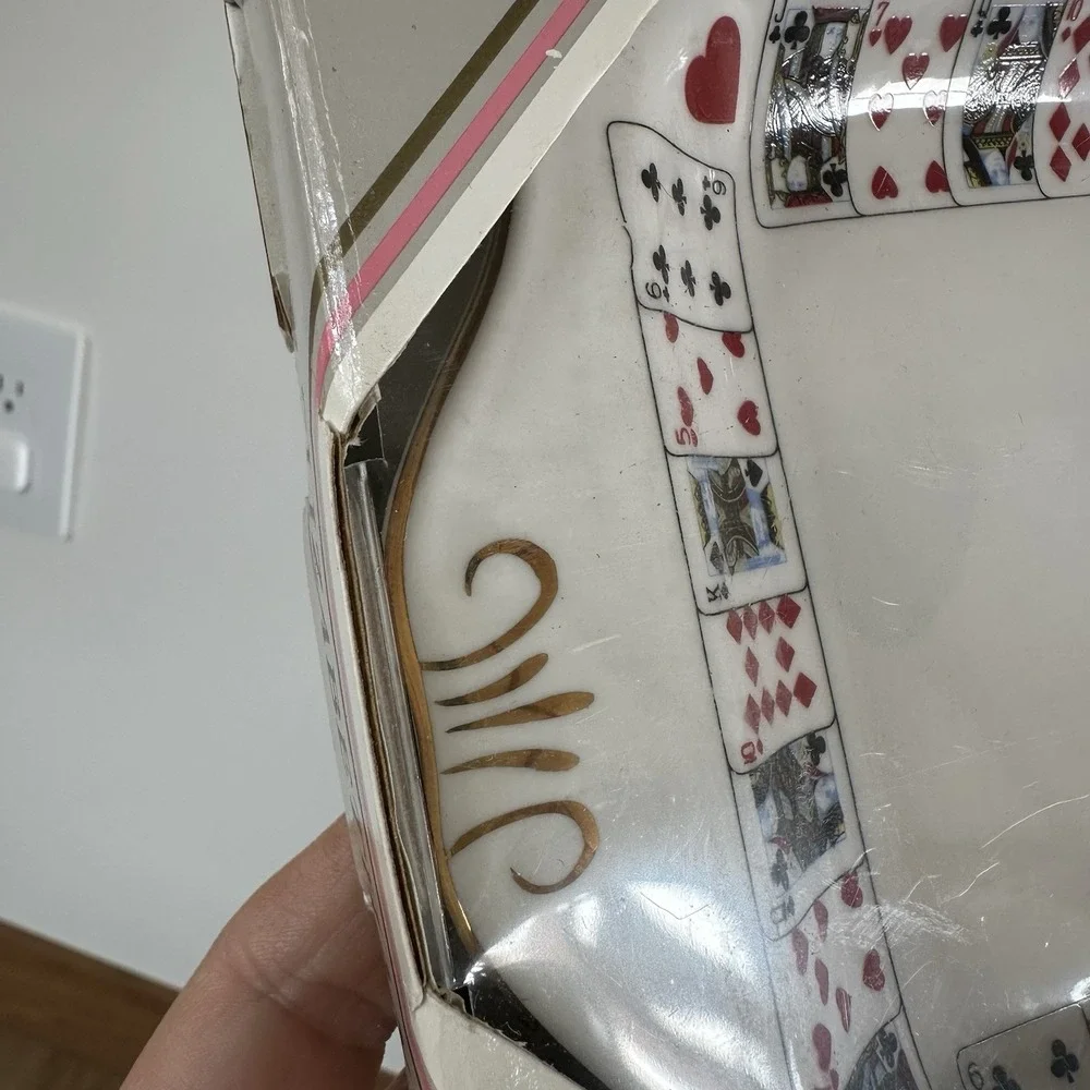 New NIB Queens CUT FOR COFFEE‎ Card Deck Bridge Bone China 11 3/4